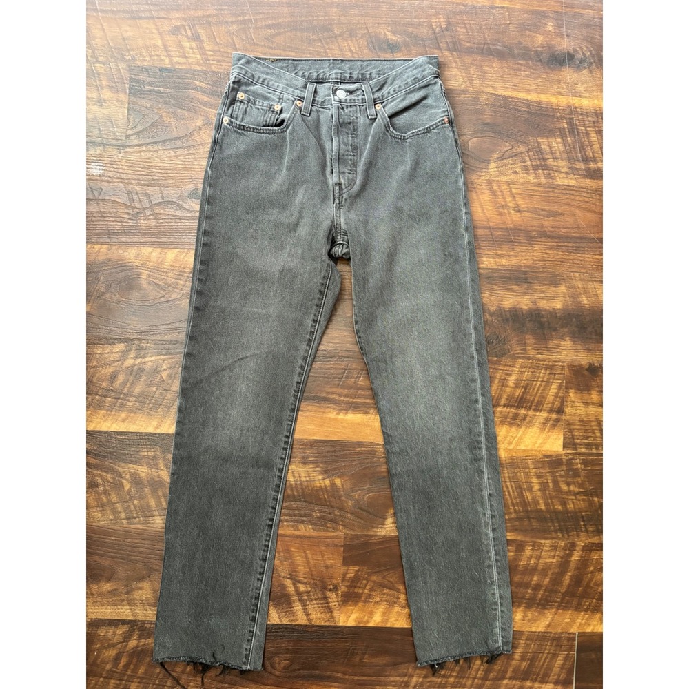 Levis 501 Original Straight Jeans Womens 26 Black Excellent Raw Hem Classic